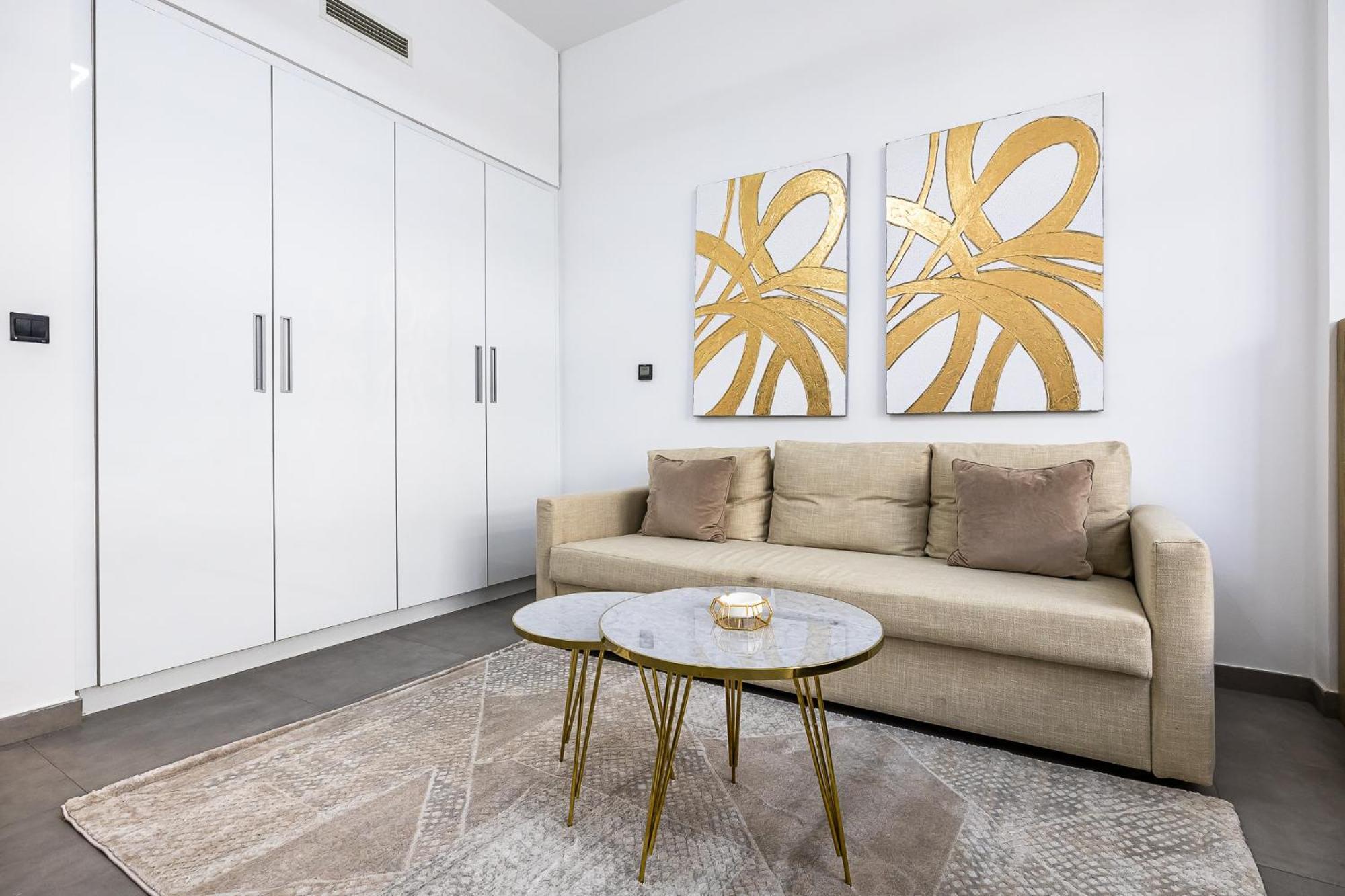 Apartment V2 Tower Sports I